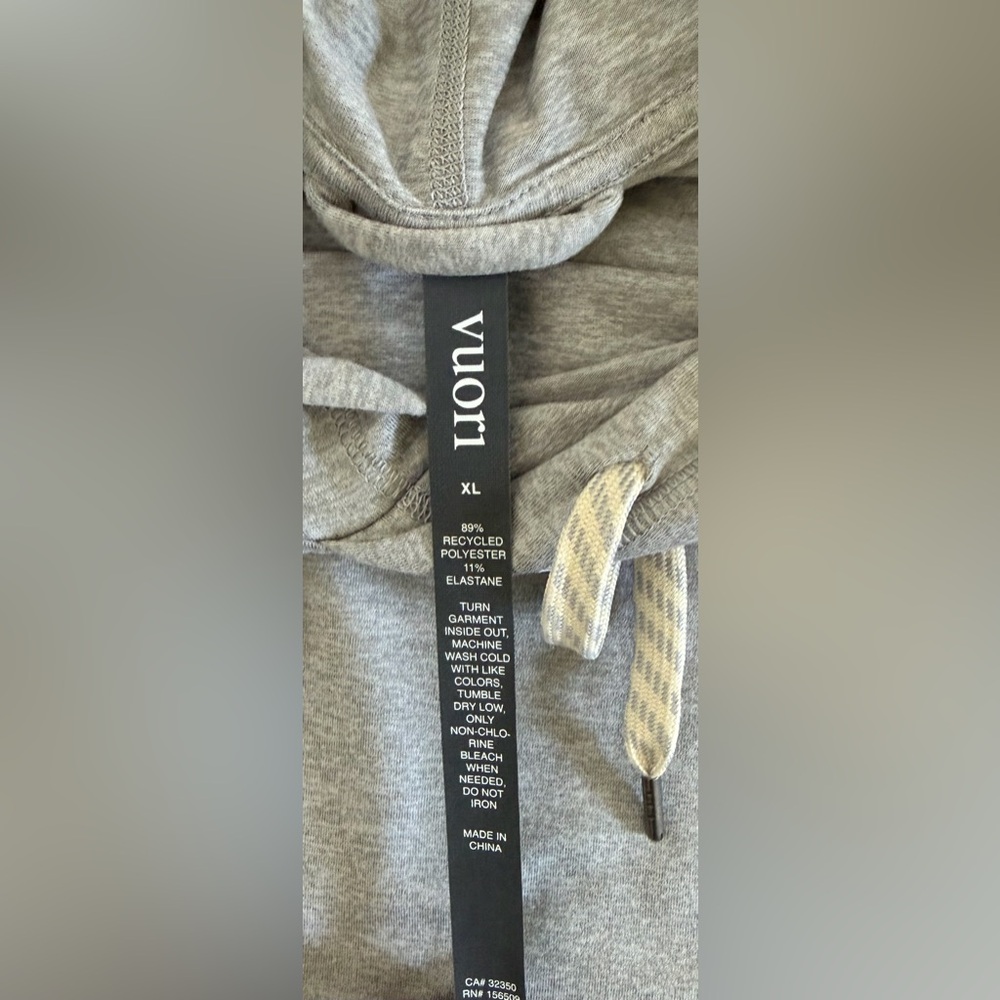 Vuori Women’s XL Halo Hoodie Pullover Heather Light Gray Stretch - Picture 3 of 12